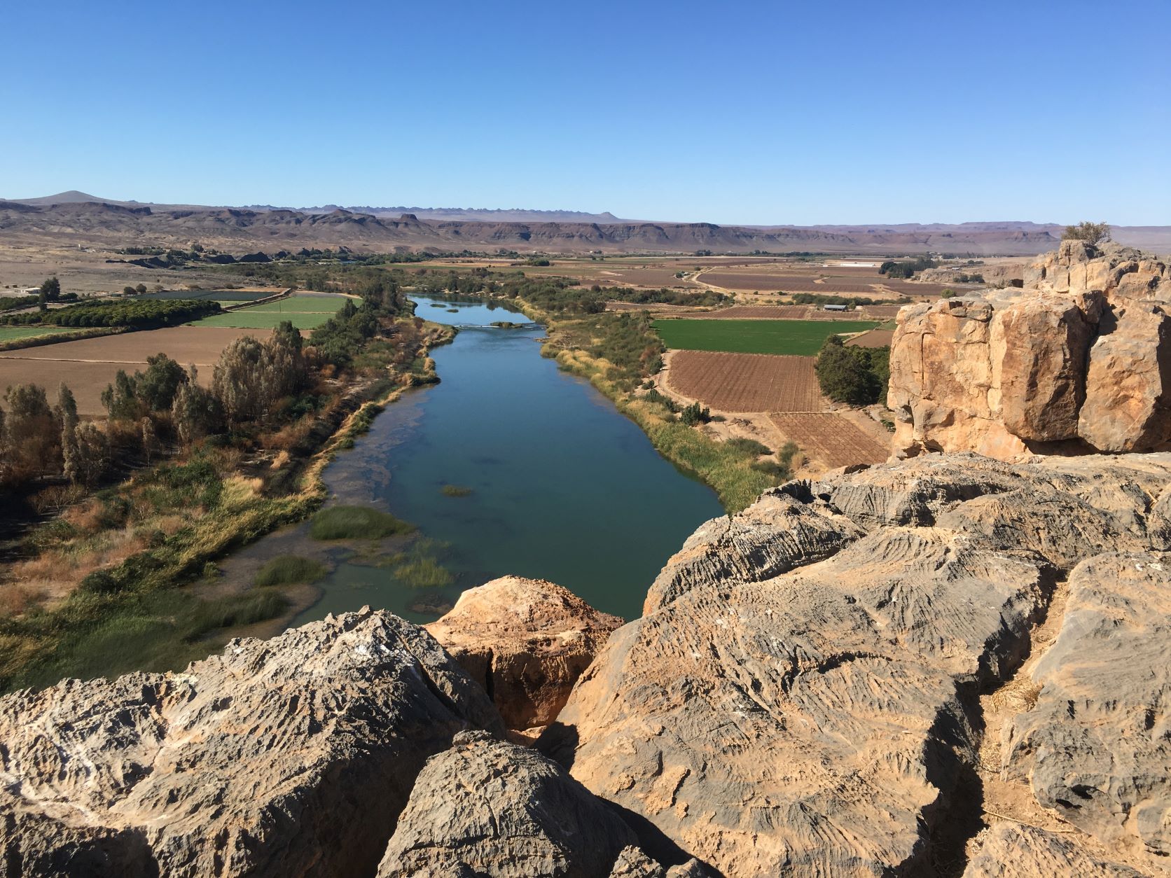 Throwback Thursday #3 – Wet and Dusty Roads